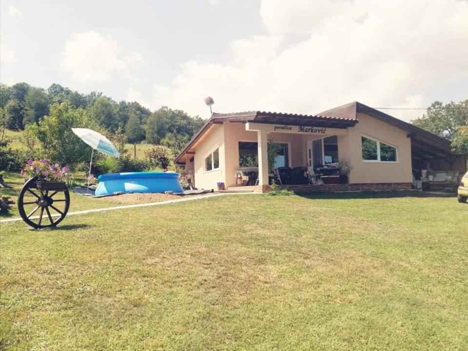 "Porodica Markovic" Borsko Jezero Beljevina Exterior foto